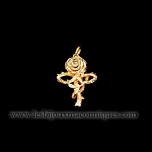 pendentif rose croix