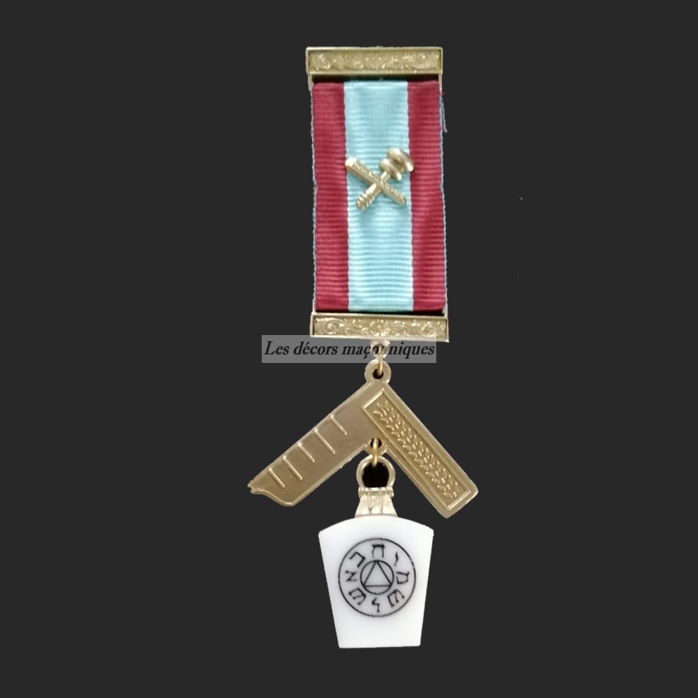 médaille passe maitre de la marque